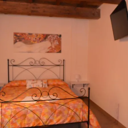 Il Vicoletto Panzió LʼAquila