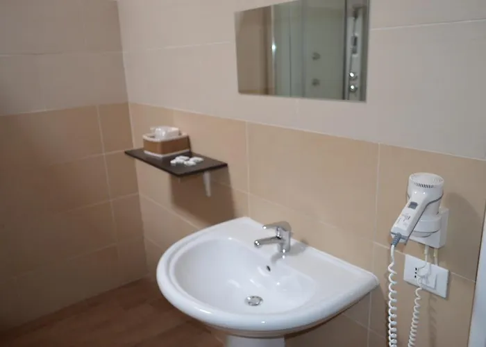 Il Vicoletto 3* LʼAquila